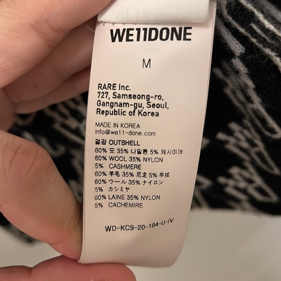 We11done logo-knit button-up
Cardigan - Picture 5 of 5